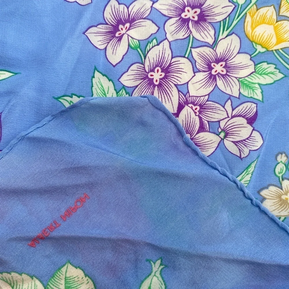 Albert Nipon Silk Scarf Blue Pink Yellow Floral 30 Inch
